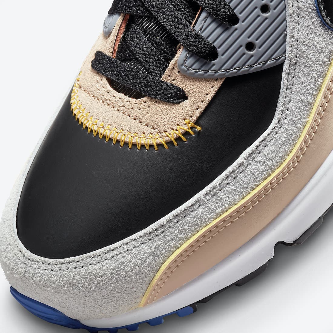 Nike Air Max 90, Alter & Reveal