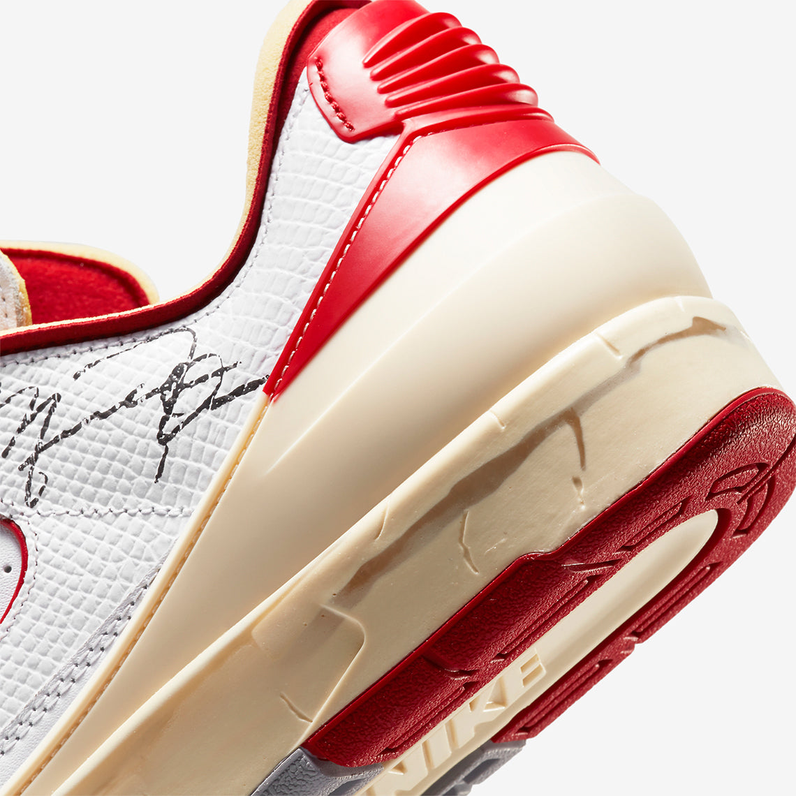 Nike Air Jordan 2 Retro Low Off-White