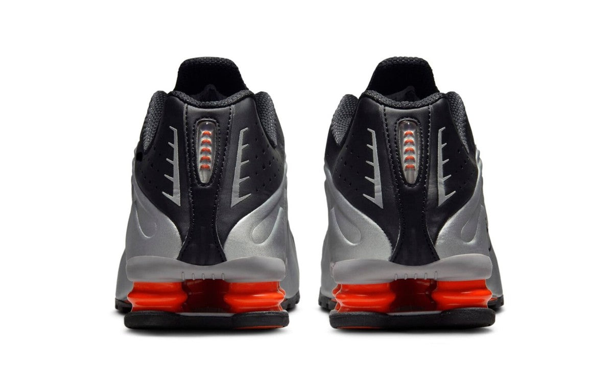 Nike Shox R4 Black