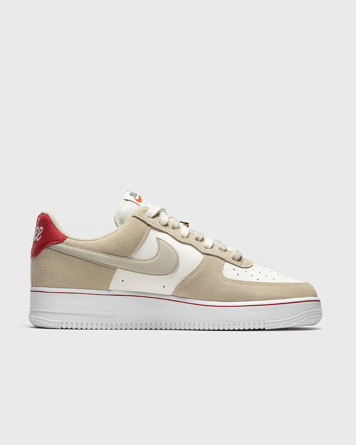 NikeAir Force 1 '07 LV8 "First