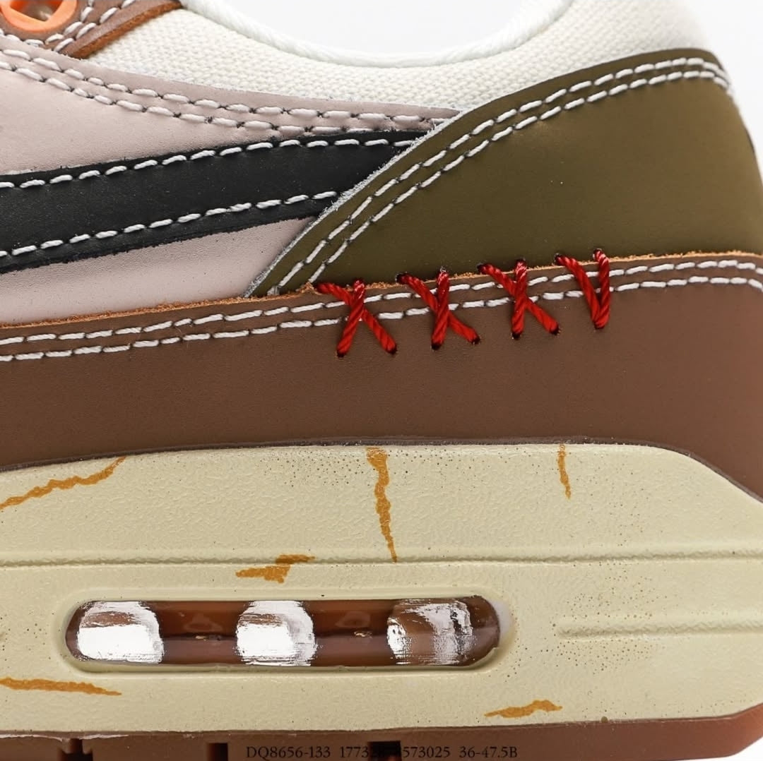 Nike Air Max 1 Premium