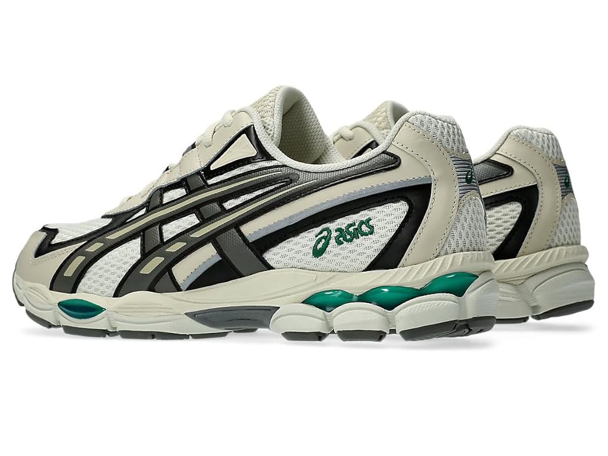 l'Asics GEL-NYC 2055.