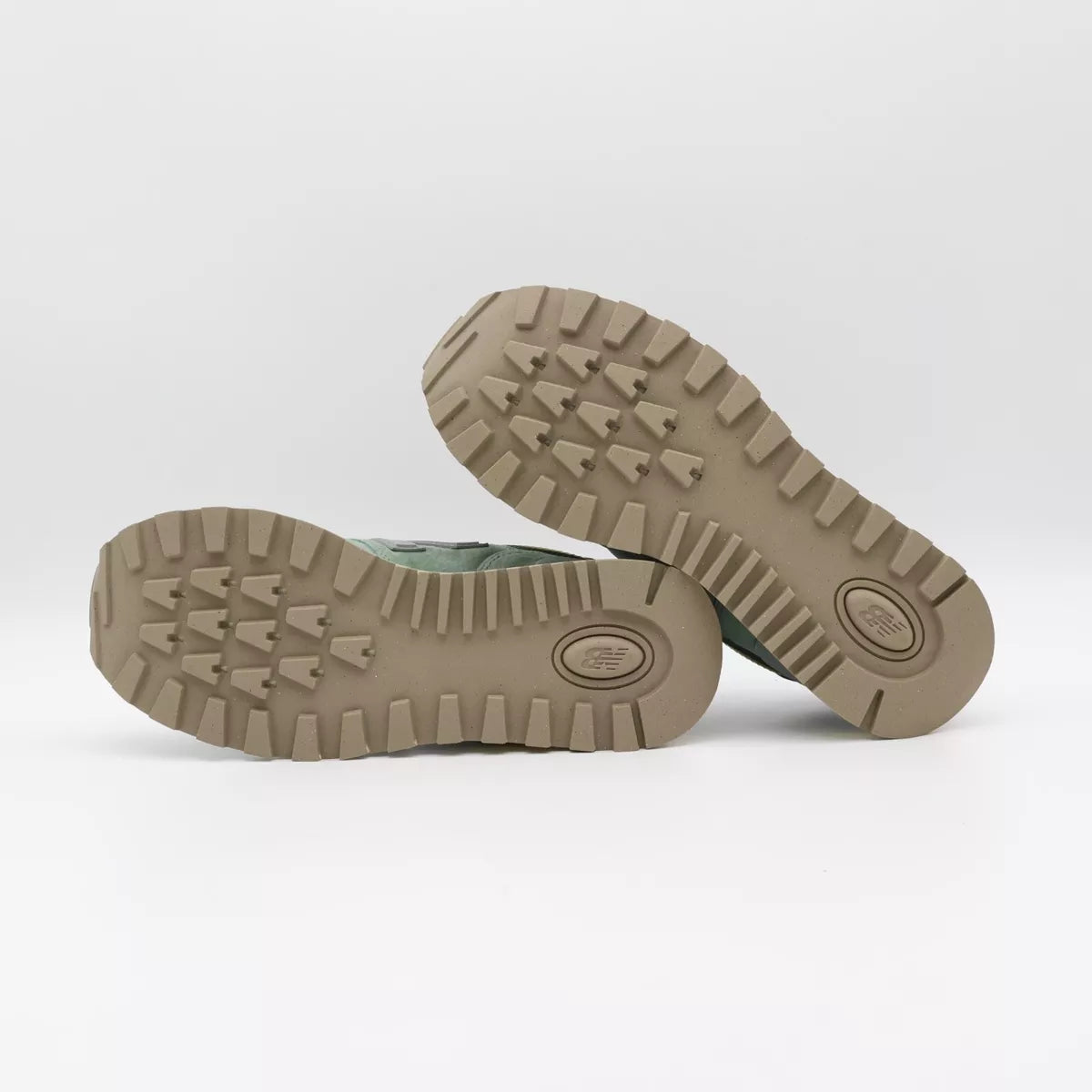 New Balance 574 argile verte héritée